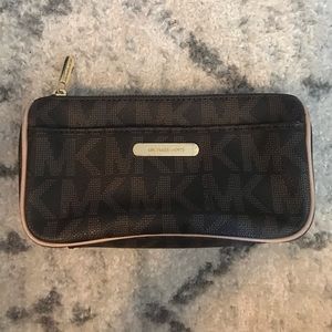 Michael Kors makeup or jewelry bag